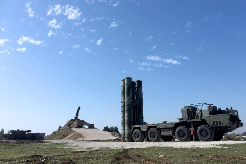 ria-2746769hr-6d3.jpg