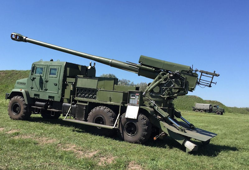 Điều này sẽ cho phép tăng cường sản xuất các hệ thống pháo binh nội địa, vốn đã chứng minh được hiệu quả trên chiến tuyến với tầm bắn lên đến 42 km khi sử dụng đạn dược tăng tầm có tầng đẩy phụ. bogdan-image09.jpg