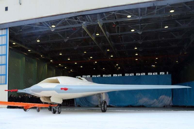 Chiếc UAV tấn công tàng hình hạng nặng này đôi khi được gọi là máy bay chiến đấu không người lái thế hệ thứ sáu, theo ấn phẩm NI. 8ee7ee854a23b8f1639495945.jpg