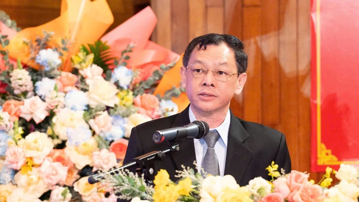 PGS.TS.BS Nguyễn Tri Thức - Thứ trưởng Bộ Y tế phát biểu chỉ đạo.