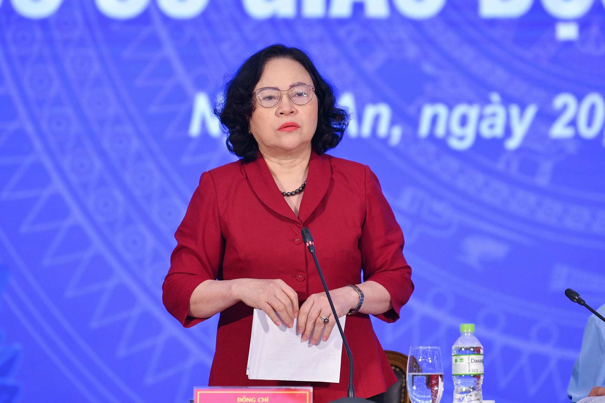 Thứ trưởng Ngô Thị Minh phát biểu tại Hội nghị.