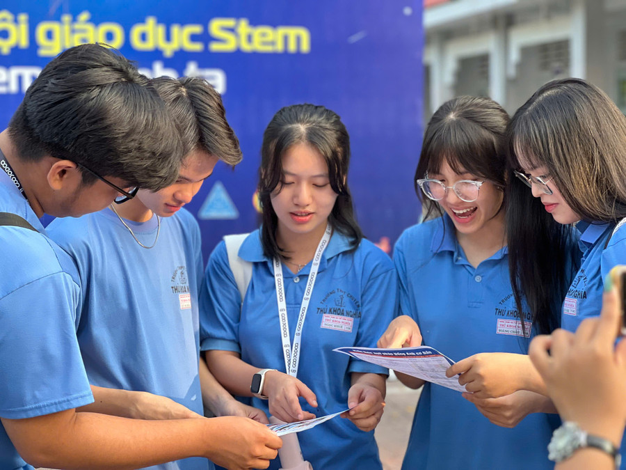 Ngày hội Giáo dục STEM với chủ đề “STEM quanh ta” khai mạc tại Trường Đại học Đồng Tháp.