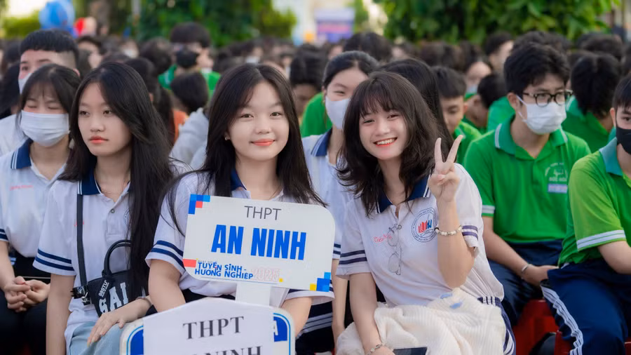 Học sinh Trường THPT An Ninh sẵn sàng cho kỳ thi tốt nghiệp THPT năm 2025. (Ảnh: doantruonganninh)