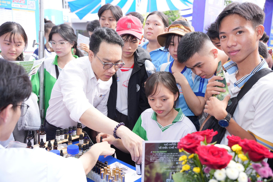 e0e4a338-acdf-46e8-8bbb-1b10ebc3581b.jpg?w=1130