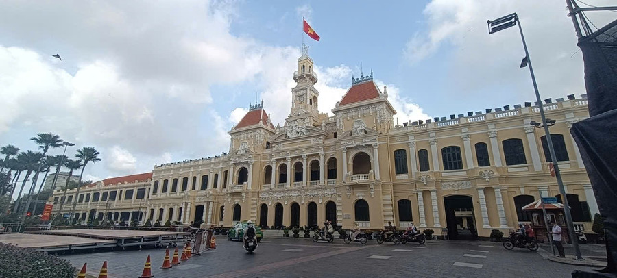 Trụ sở UBND TPHCM. Ảnh: Q.H