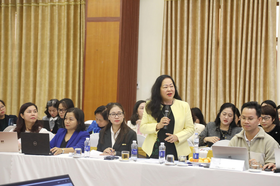 The workshop was attended by many experts and scientists. a55a0718.jpg