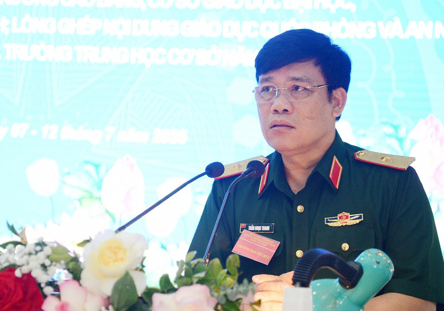 Vụ trưởng Trần Ngọc Thanh phát biểu khai mạc. ngoc-thanh.jpg