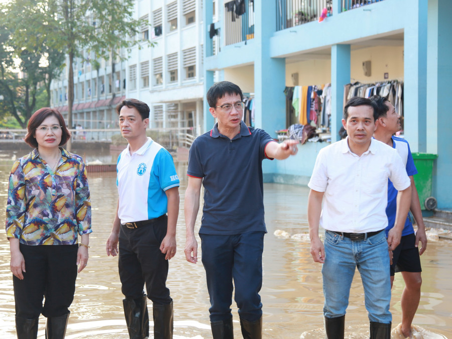 Đoàn công tác thăm ký túc xá Trường Đại học Sư phạm, Đại học Thái Nguyên. img-0259.jpg