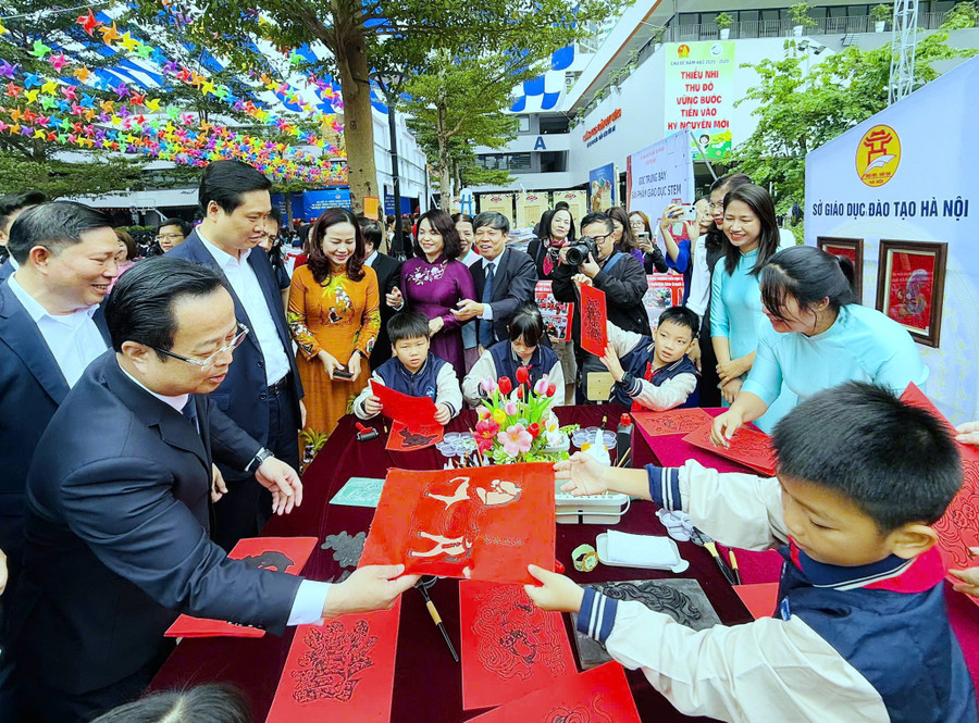 z7149377461206-1900b1ae7eba37f356a00dffd0e49bfd.jpg?w=900