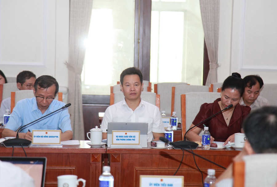 Các đại biểu dự phiên họp. img-0064.jpg