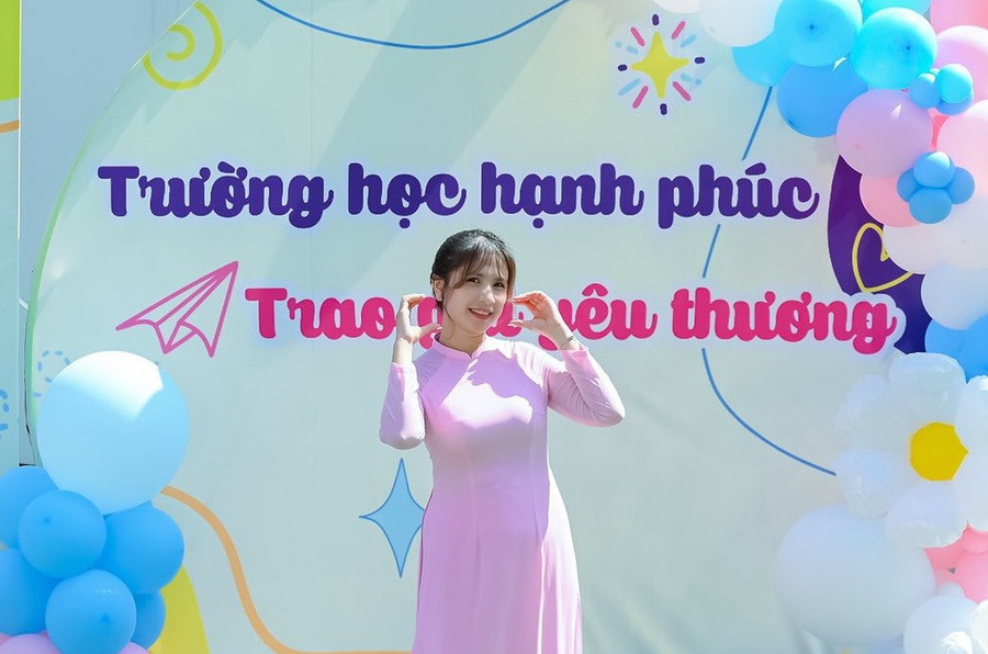 Cô Tạ Thị Thu Huyền, giáo viên Trường Mầm non Tuổi thơ.