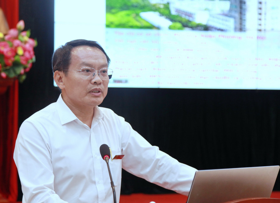 TS Phạm Xuân Khánh tham luận tại hội nghị. img-0068.jpg