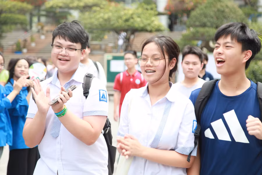 Thí sinh Hà Nội dự kỳ thi tuyển sinh vào lớp 10 năm học 2025-2026.