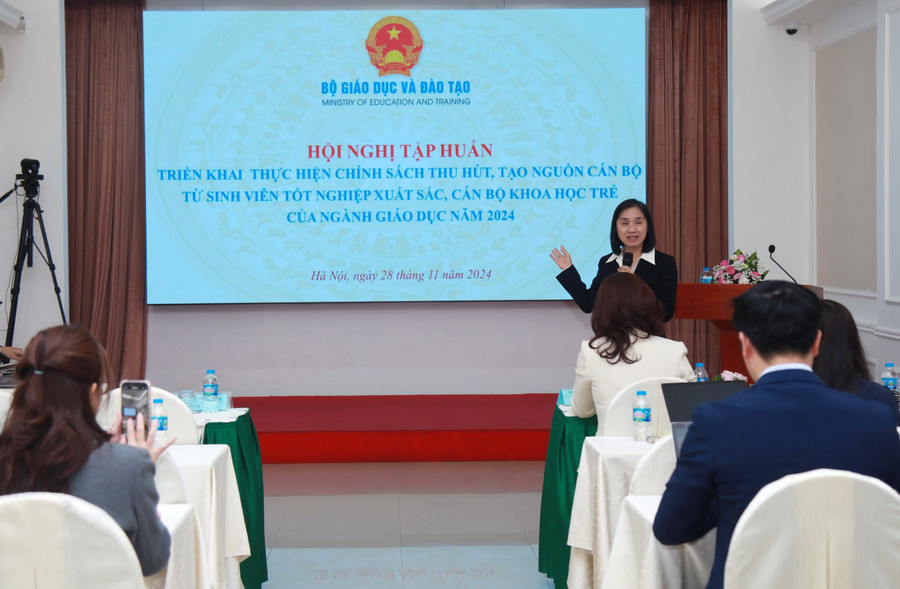 Quang cảnh hội nghị tập huấn.