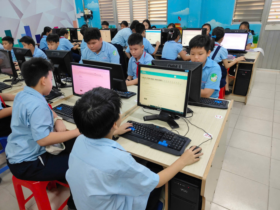 ICDL Digital Student được triển khai thành công tại nhiều trường học TP.HCM. z7077137289685-2c2c80f7ae0fb1f082a383e965e4965d.jpg
