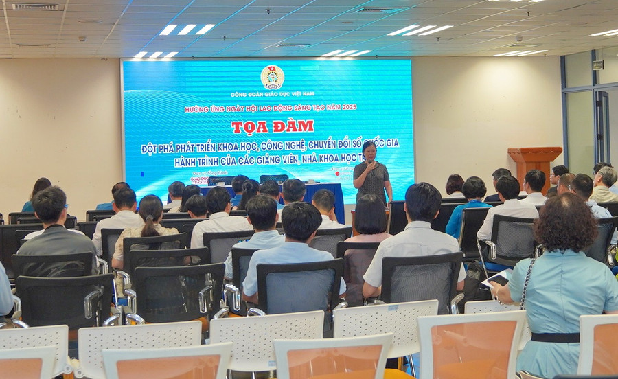 Chương trình tọa đàm “Đột phá phát triển khoa học, công nghệ, đổi mới, sáng tạo và chuyển đổi số quốc gia - Hành trình của các nhà khoa học trẻ”. dsc01442.jpg