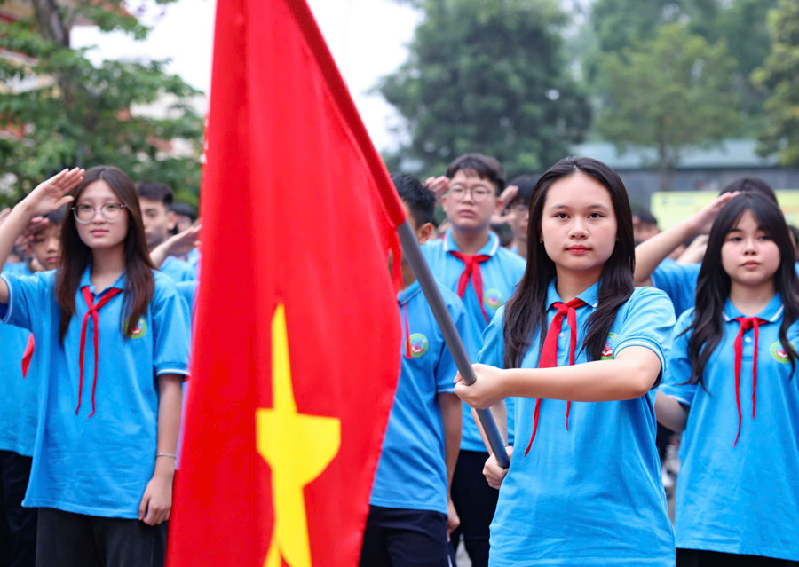 Lễ tổng kết năm học 2024 - 2025 của Trường THCS Nguyễn Trãi A. z6646701978156-b13b681ccda742c39499ae2bf25b589b.jpg