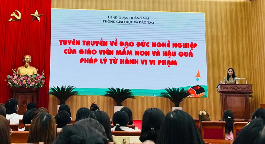 Quang cảnh hội nghị.