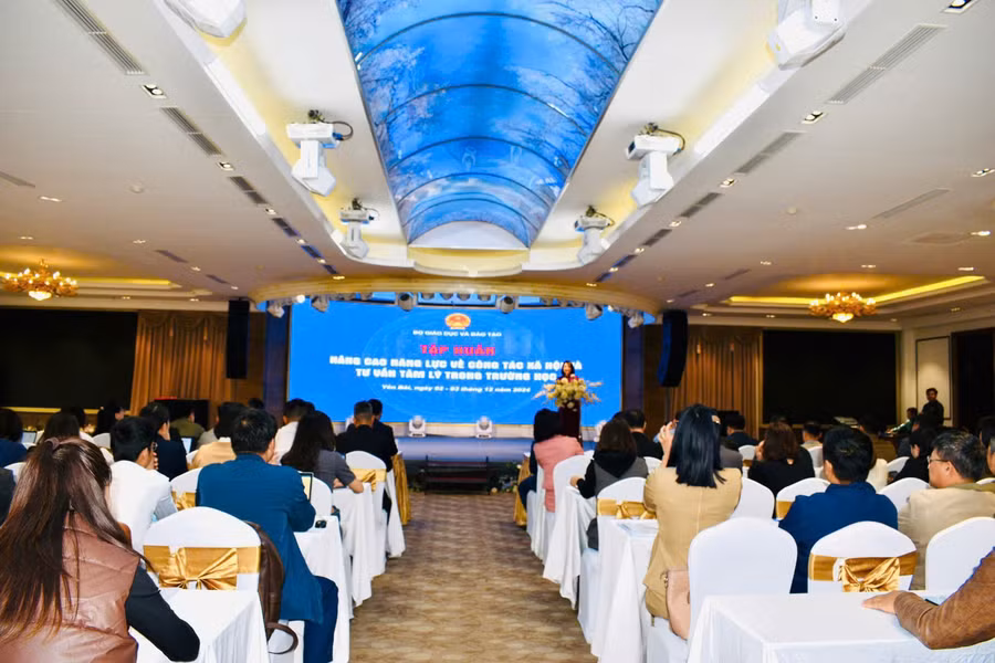 Quang cảnh hội nghị.