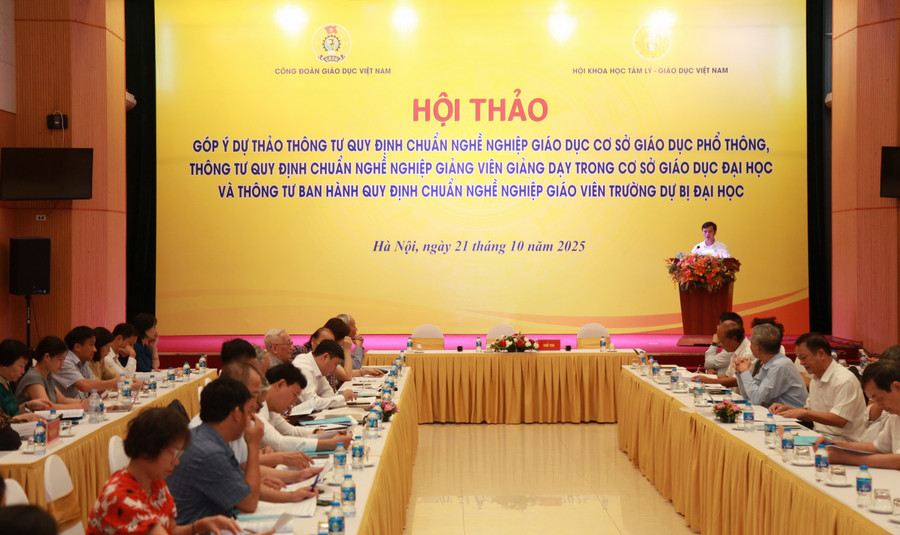Quang cảnh hội thảo.