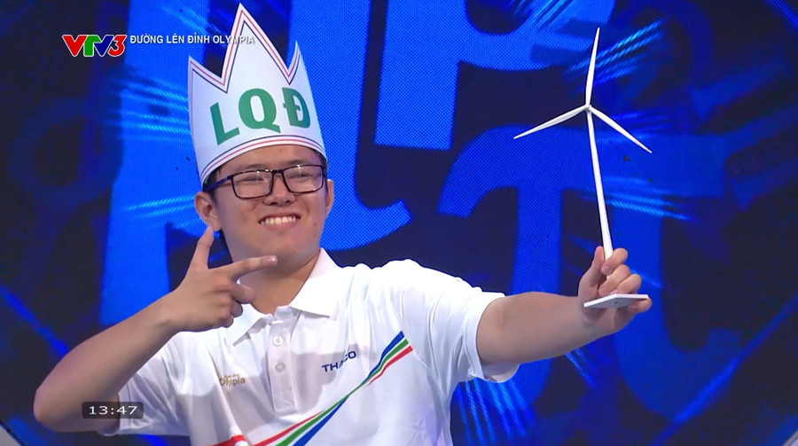 Trần Võ Gia Bảo, học sinh Trường THPT chuyên Lê Quý Đôn - Đông Hải, Khánh Hòa.