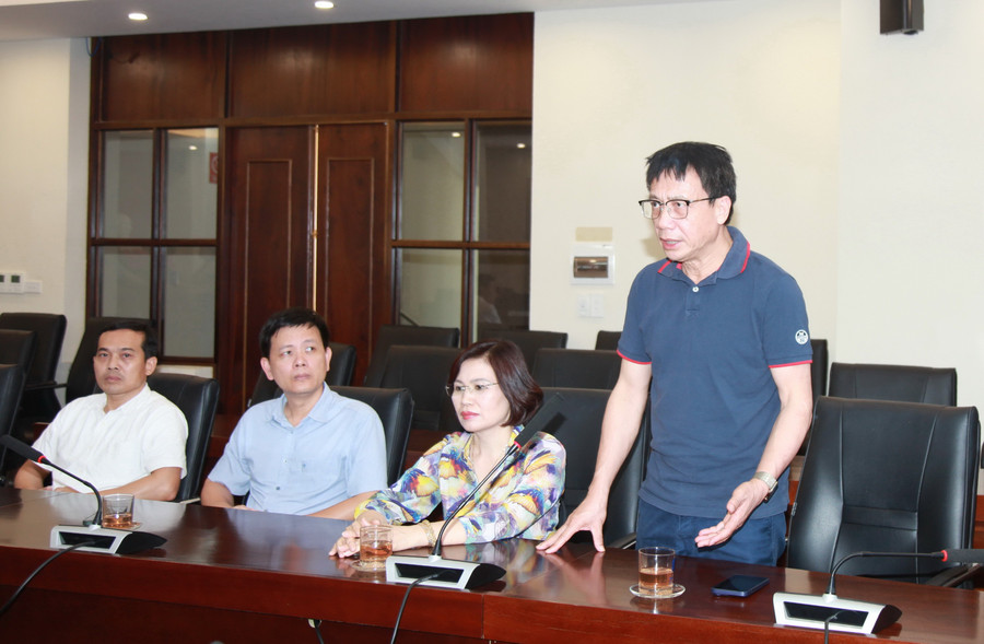 TS Nguyễn Ngọc Ân - Chủ tịch Công đoàn Giáo dục Việt Nam chia sẻ với những khó khăn của các cán bộ giảng viên, nhân viên các trường đại học thuộc Đại học Thái Nguyên. img-0024.jpg