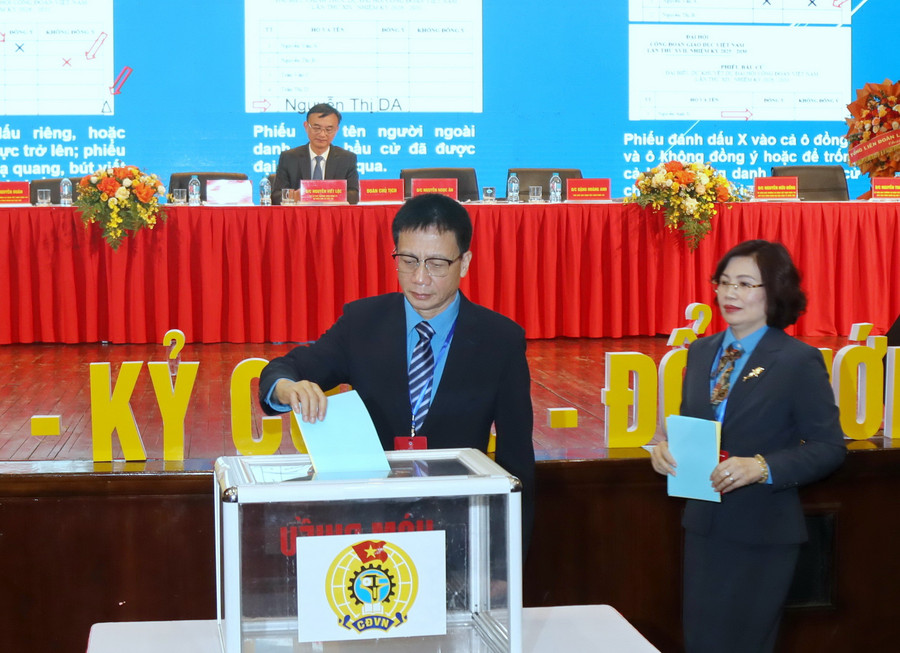 Trong nhiệm kỳ mới, Công đoàn Giáo dục Việt Nam cần tiếp tục đổi mới nội dung, phương thức hoạt động.