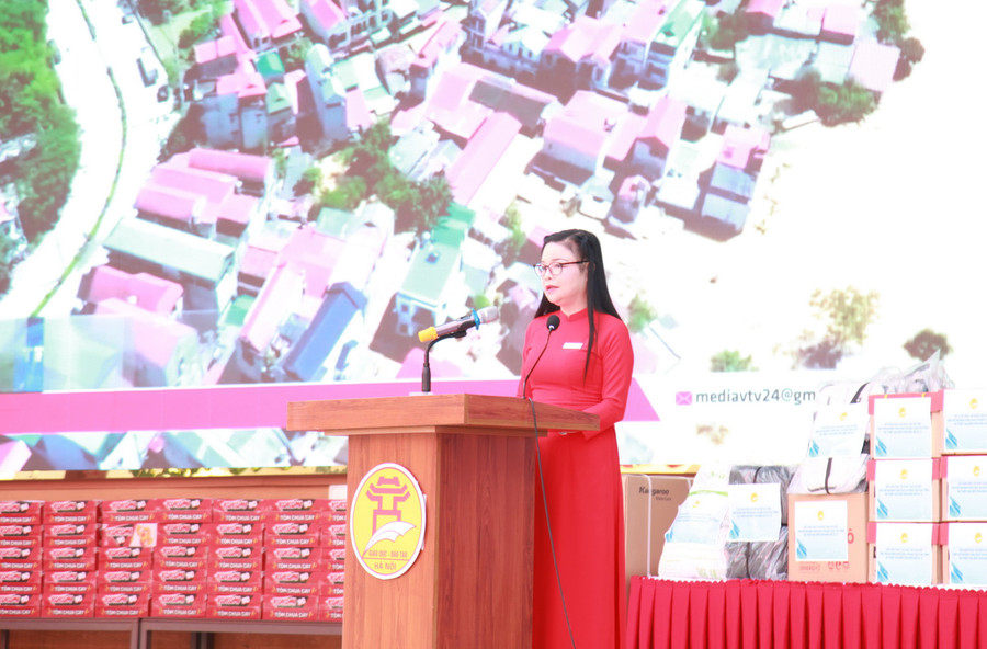 Cô Phạm Thị Thu Hà, giáo viên Trường THCS Chu Văn An. img-0007.jpg