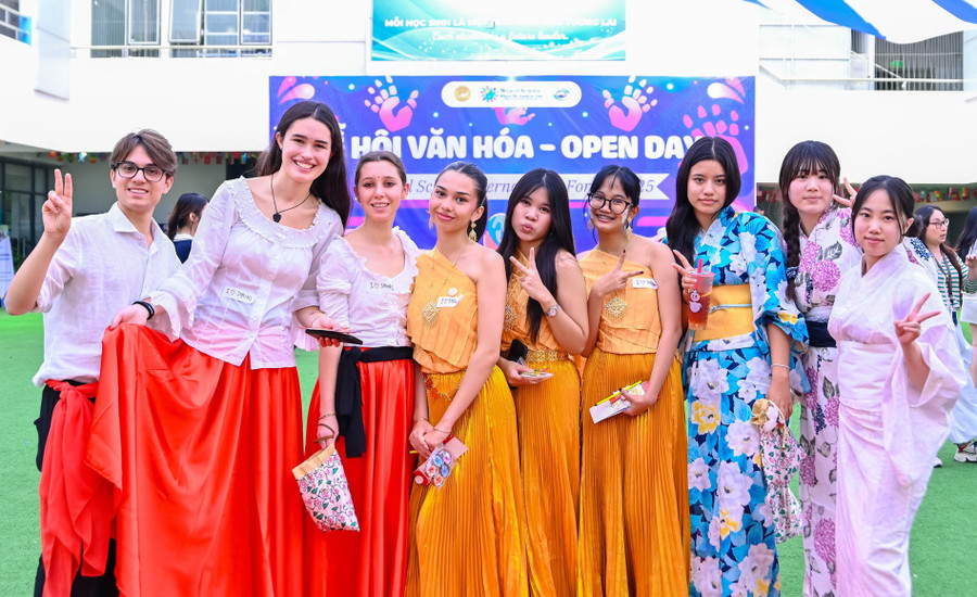 Trải nghiệm của học sinh quốc tế tại Ngày hội Văn hóa - Open day. 571259433-1446315177055461-664620274514245477-n.jpg