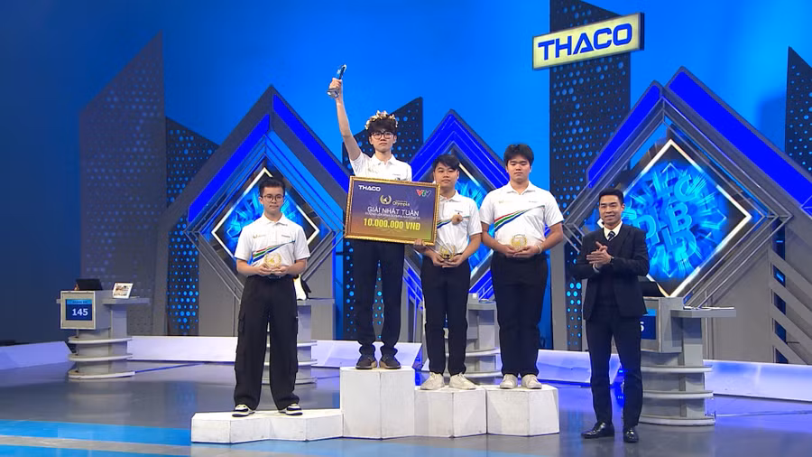 Đỗ Xuân Thái giành chiến thắng trong trận thi tuần Olympia.