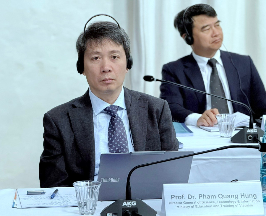Ông Phạm Quang Hưng, Cục trưởng Cục Khoa học, công nghệ và Thông tin, thành viên Hội đồng trường Đại học Việt Đức. z6671119654623-3d42a165937ff3af3ddfa30acb1e0288-953.jpg