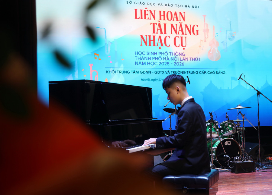 Một tiết mục được trình diễn tại liên hoan.