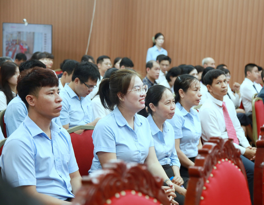 Các học viên hoàn thành khóa tập huấn. img-0128.jpg