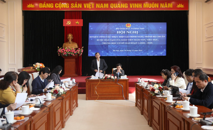 Quang cảnh hội nghị.