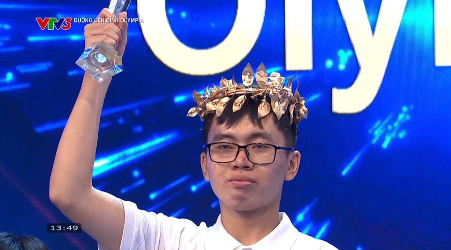 Đoàn Gia Khánh ngược dòng giành vòng nguyệt quế sau trận thi kịch tính.