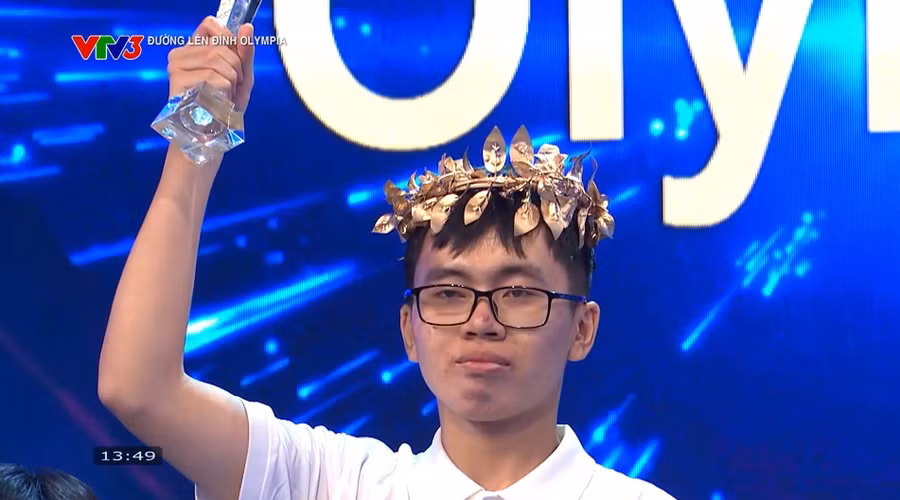 Đoàn Gia Khánh ngược dòng giành vòng nguyệt quế sau trận thi kịch tính.