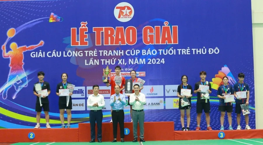 Giải Cầu lông trẻ tranh Cúp báo Tuổi trẻ Thủ đô lần thứ XI, năm 2024 thành công tốt đẹp.