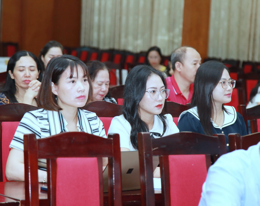 Các đại biểu dự tập huấn. img-0025.jpg