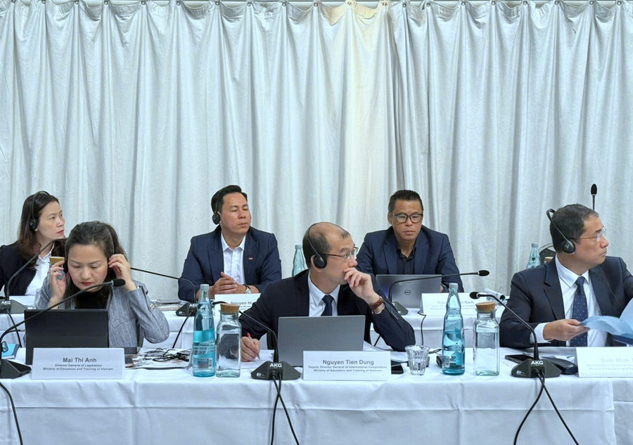 dai-bieu-1.jpg