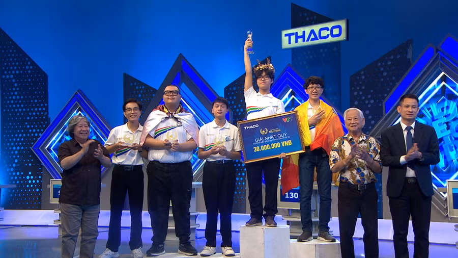 Trần Bùi Bảo Khánh chiến thắng trong trận thi quý cuối cùng của Đường lên đỉnh Olympia năm thứ 25.