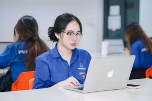 Sinh viên Đại học Phenikaa. Ảnh: Đình Tuệ.