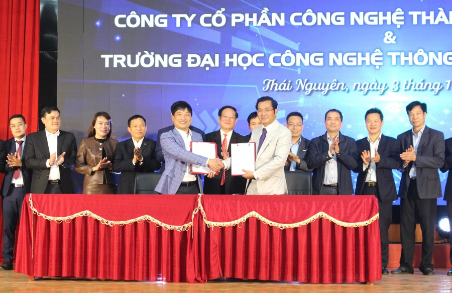 Trường Đại học Công nghệ Thông tin và Truyền thông ký kết hợp tác chiến lược với Công ty cổ phần công nghệ Thành Nam Thái Nguyên.