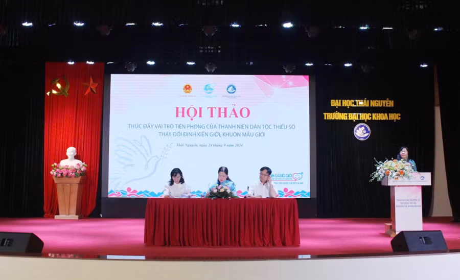 Thúc đẩy vai trò tiên phong của thanh niên dân tộc thiểu số thay đổi định kiến giới, khuôn mẫu giới.