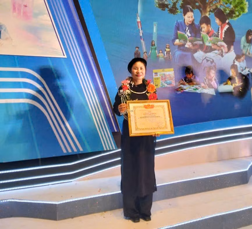 Cô giáo người Tày gần 20 năm cống hiến cho sự nghiệp giáo dục vùng cao.