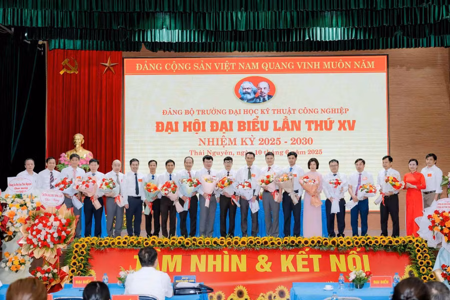 Trường Đại học Kỹ thuật Công nghiệp 60 năm xây dựng và phát triển.