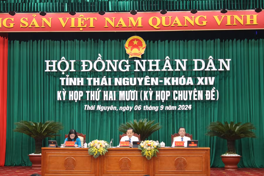 Kỳ họp thứ 20 HĐND tỉnh Thái Nguyên thông qua 13 nghị quyết quan trọng.