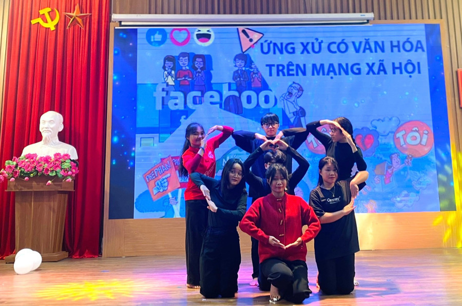 Các đơn vị Đoàn thanh niên Hội sinh viên chủ động tuyên truyền tổ chức các hoạt động nhằm phát huy vai trò xung kích của tuổi trẻ trên mặt trận tư tưởng.