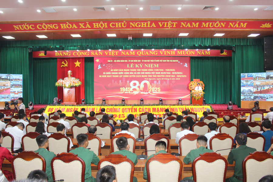 Quang cảnh buổi lễ.