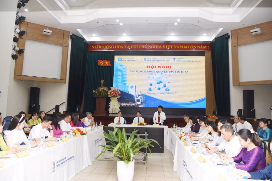 Hội nghị Ứng dụng trí tuệ nhân tạo trong quản lý và đào tạo từ xa.