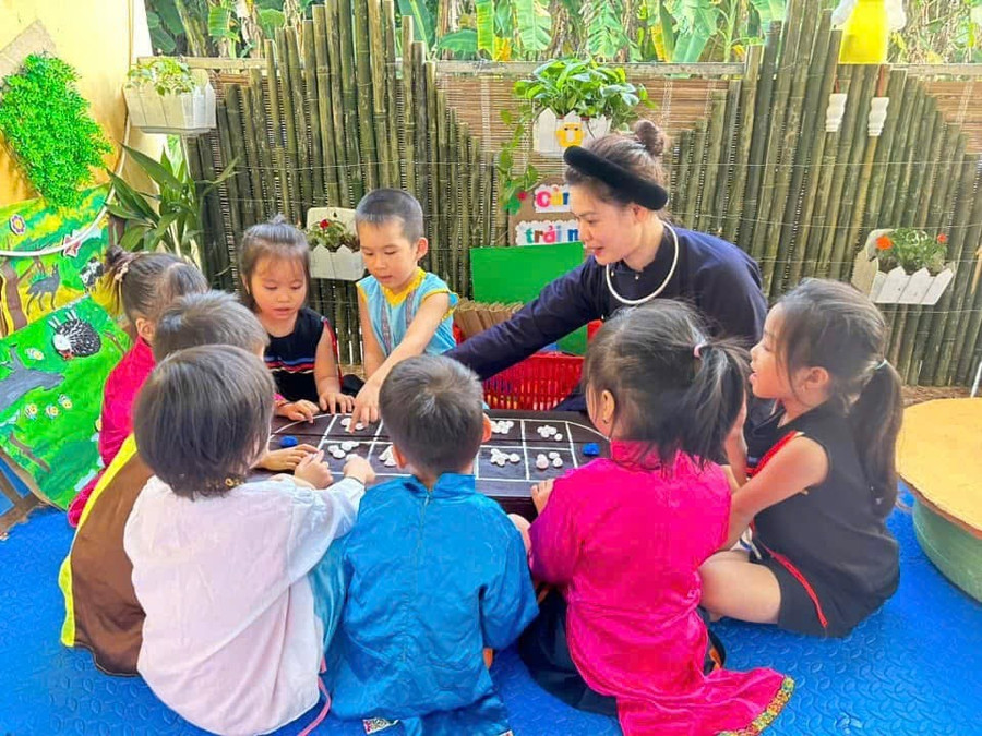 Đề xuất tăng phụ cấp sẽ tạo động lực to lớn, thể hiện sự quan tâm thiết thực của các cấp, ngành đối với đội ngũ giáo viên mầm non. img-8869.jpg